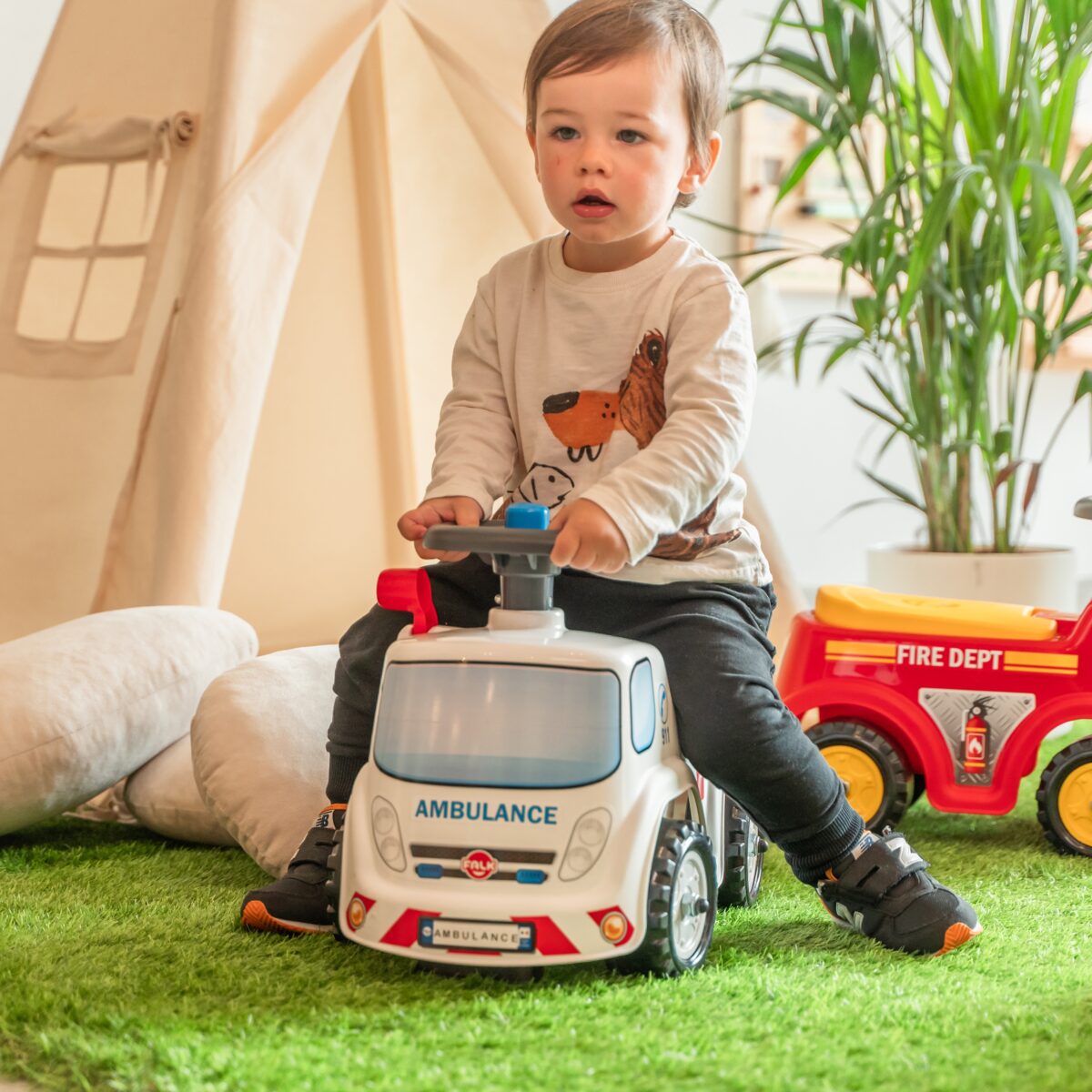 Paspiriamoji mašinėlė – greitosios pagalbos automobilis