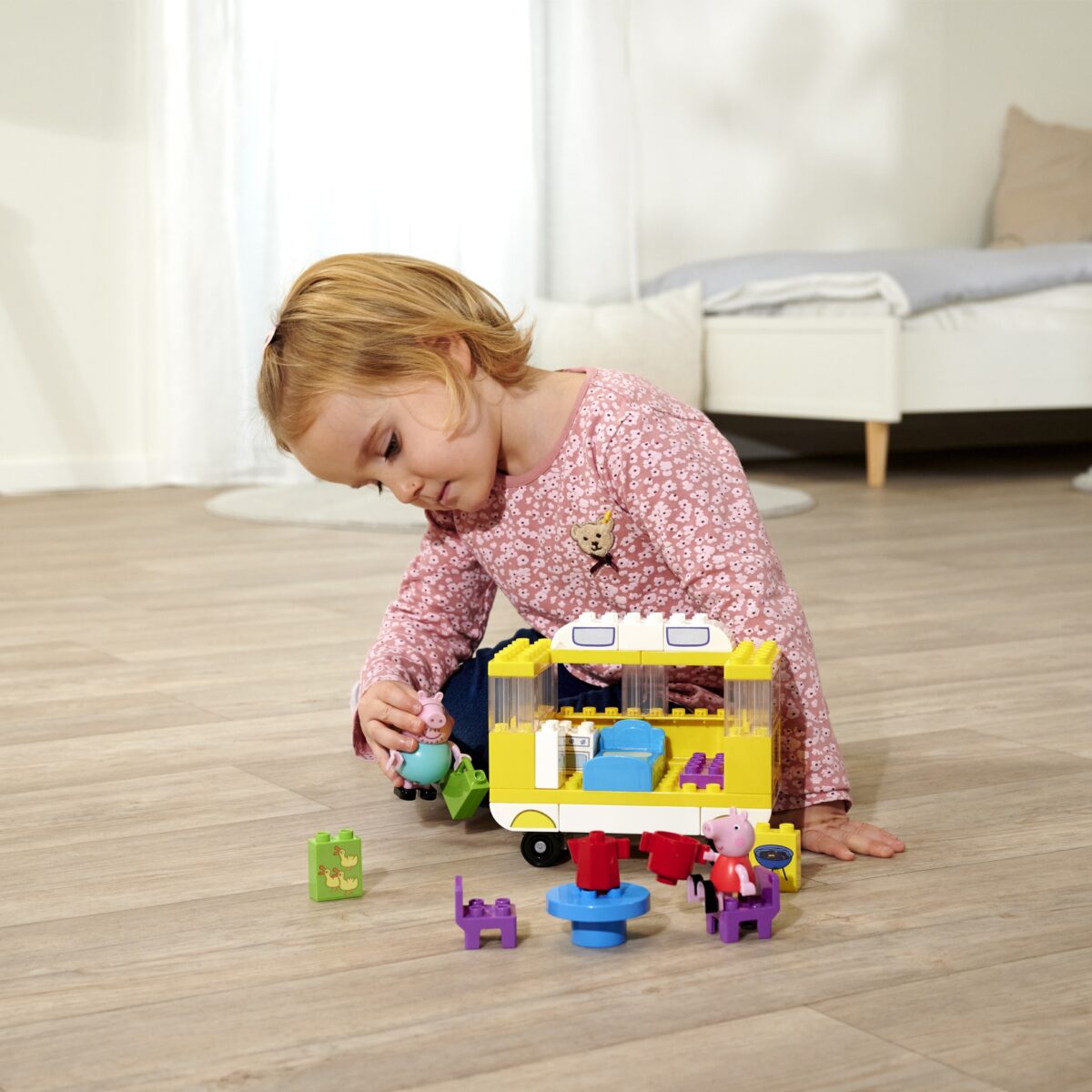 Peppa Pig kaladėlės 54vnt ir 4 figūrėlės