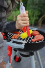 Vaikiška kepsninė su šviesa ir garsu